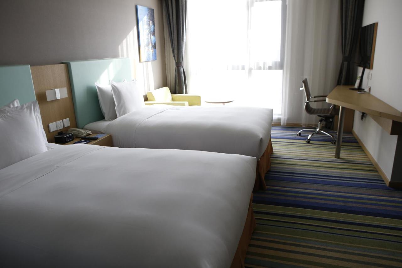 Holiday Inn Express Yingkou Onelong Plaza By Ihg Gaizhou Εξωτερικό φωτογραφία